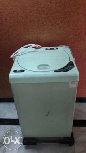 Here is a BPL Fully automatic washing machine