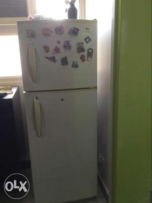 LG frostfree 285 litres fridge fully functional