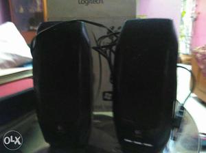 Logitech speakers 100%WORKING. Usb port