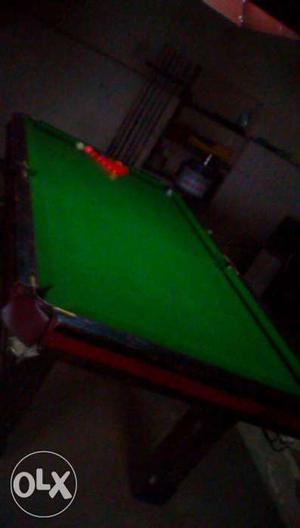Pool table 4.5 /9 ft newly clothed
