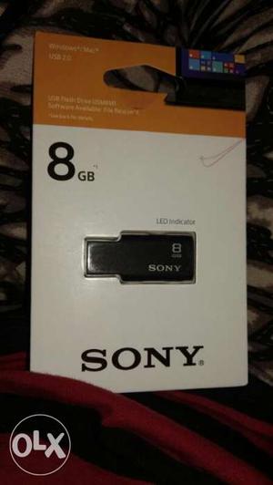 SONY USB flash drive 8 gb (2.0)