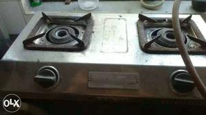 Two burner stove rusty burner stands can b
