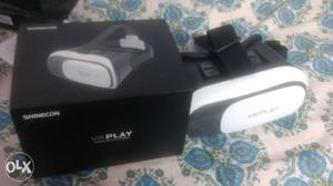VR(virtual reality) headset.box piece.Mrp=