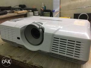 White And Gray Projector