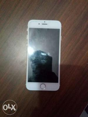 1 year old iphone 6 16gb no skretch all in good