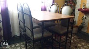 Attractive 4 chaired dining table.