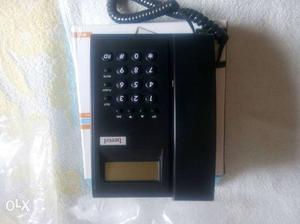 Black Beetel Corded Desk Phone