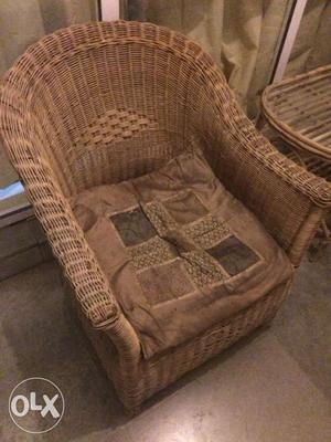 Cane balcony chairs set with table and cushions