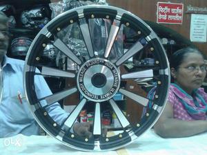 Gray 13 Spokes Auto Wheel