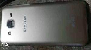 I want to sell my phone galaxy j7 with all