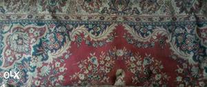 Its a elegant n colorful 8 feet x 12 feet carpet.