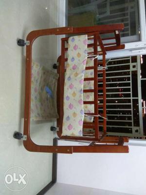 Mee Mee Cradle in excellent condition.one year