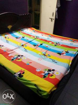 Multicolored Mickey And Minnie Mouse Printed Bed Sheet