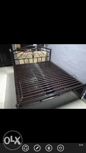New unused Metal Bed Colour: Brown. Size: 6x5