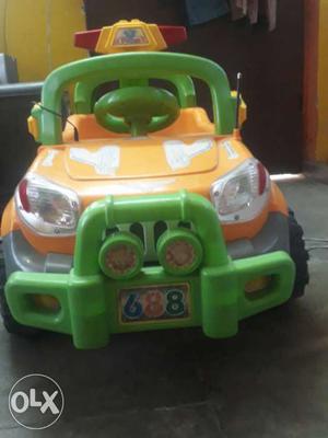 Remot control toy car in v. good condition