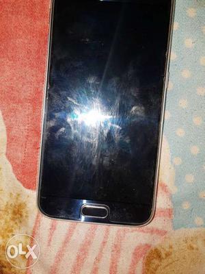 Samsung s6 for sale. in good condition. with bill