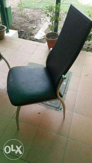 Set of 6 Black Padded Armless Chair for urgent sale