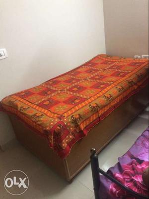 Single Wooden Bed/Diwan with Storage