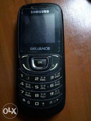 This is a basic CDMA phone. Good condition. Good