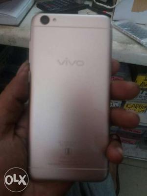 Vivo y55l Just 2 month old un screach lust like new