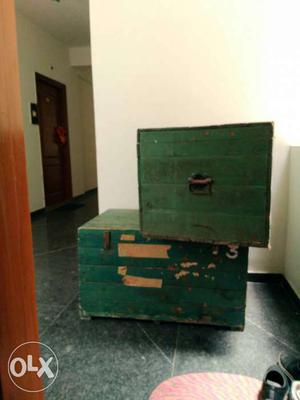 Wooden box for storage and packing/transportation