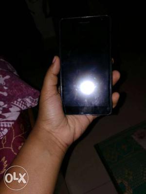 13 months used microsoft phone with 5mp front