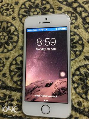 2 weeks iphone 5s silver with bill no ear phone