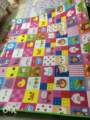 Baby play mat in very good condition.hardly used.