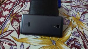 Excellent condition, 3 months old Lenovo P2, 4GB RAM
