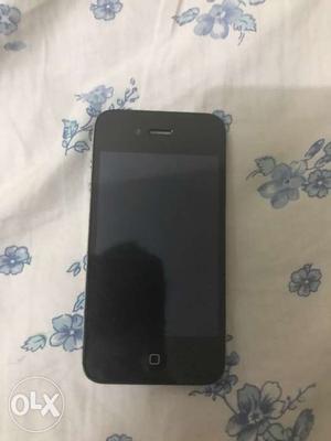 IPhone 4 16gb mint condition everything works