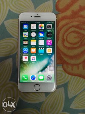 IPhone 6s 64 gb mint condition no scratches No