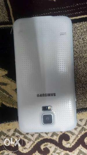 Samsung galaxy s5 with superb condition urgent sell