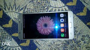 Samsung j7 6 good and running condition... mobile