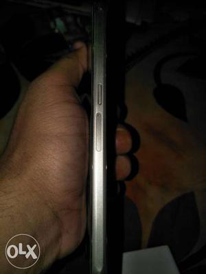 Sell or exchange my 1yr old galaxy s6 64gb,, 3gb