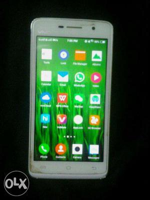 Vivo y21..Only 5 months used..Everything is