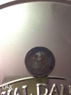 Antique coin with Gandhi ji's image