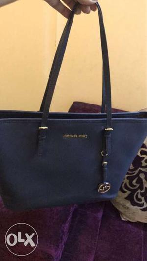 BRAND NEW MICHAEL KORS handbag.. purchased last