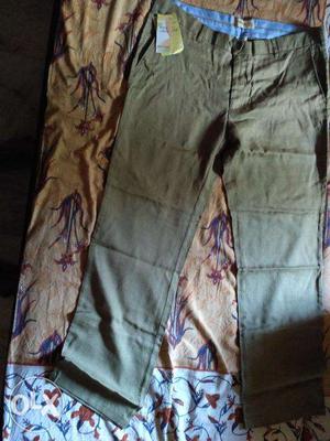 Brand new CottonWorld Linen Olive Trouser !