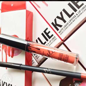 Kylie Liquid Lipstick Bottle