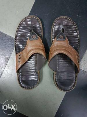 Men's Brown Leather Flip Flops