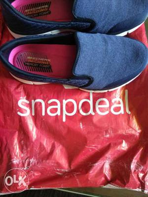 Pair Of Blue Skechers Slip On Shoes Size 8 New shoe.with