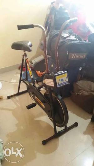 Sharp fit exercise cycle selling for cheap rate