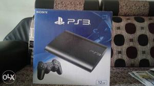 1 year old ps3 for sell,12gb,with 4 CDs