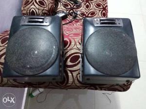 2 speakers perfect working.,,