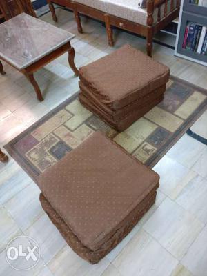 5 sofa cushions
