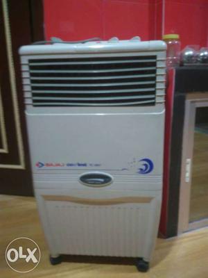 Bajaj cooler 2 yrs old.need to repair capacitor only