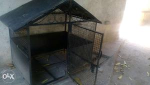 Black metal pet cage.avl.immediately sale