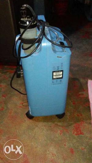 Blue Oxygen Concentrator