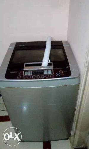 LG 6.5 kg Fuzzy Logic fully automatic washing machine