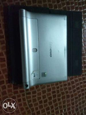 Lenovo Tablet is in excellent working condition